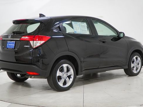 Used 2022 Honda HR-V LX image 12