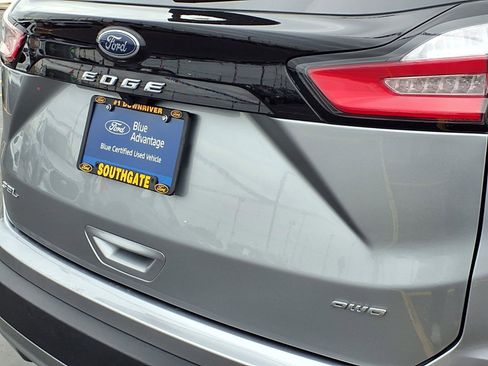 Certified 2024 Ford Edge SEL w/ Convenience Package image 27