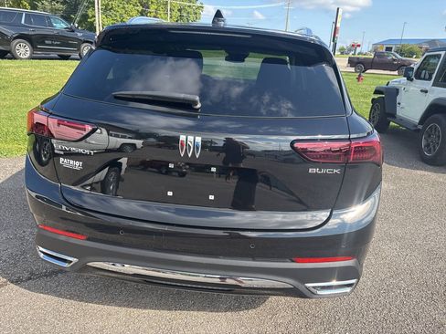 Used 2024 Buick Envision Preferred AWD/4WD image 9