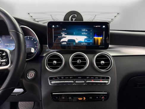 Used 2020 Mercedes-Benz GLC 300 image 25