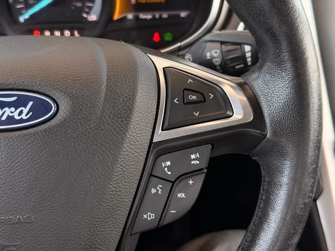 Used 2018 Ford Fusion SE w/ Equipment Group 602A FWD image 28