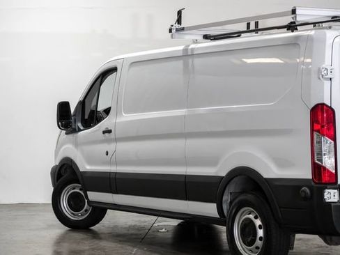 Used 2019 Ford Transit 250 148 Low Roof RWD image 15