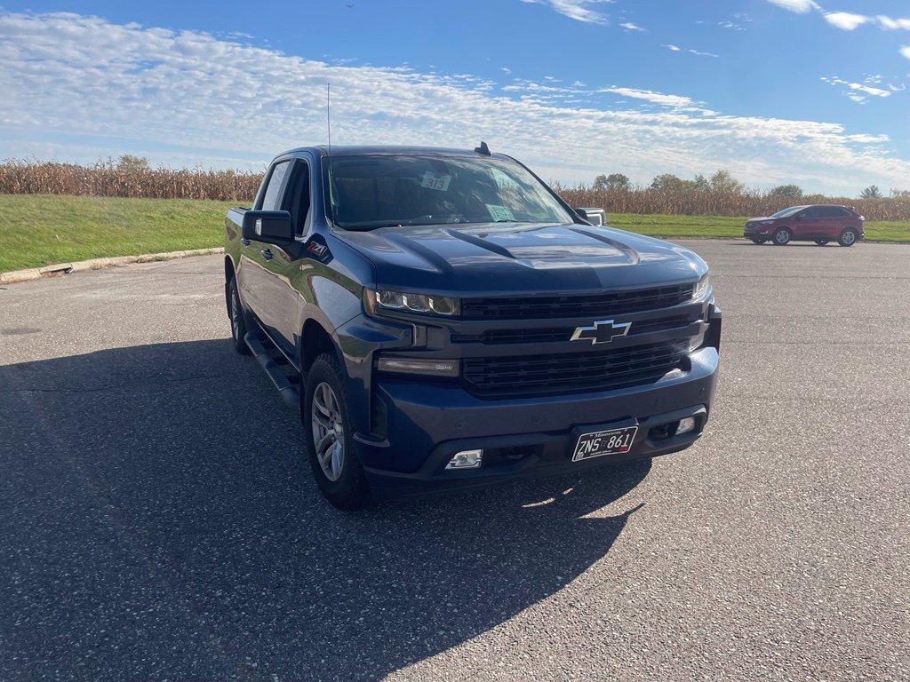 Used 2019 Chevrolet Silverado 1500 RST AWD/4WD image 2