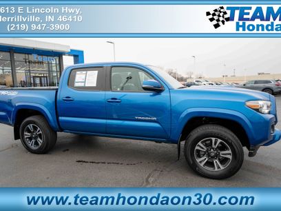 Used 2017 Toyota Tacoma TRD Sport w/ Tow Package (A/T)