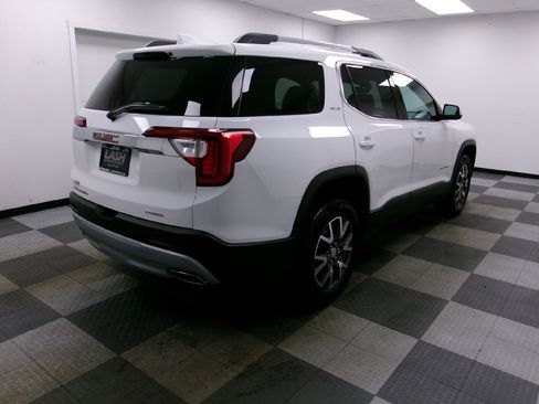 Certified 2022 GMC Acadia SLE w/ Driver Convenience Package image 14