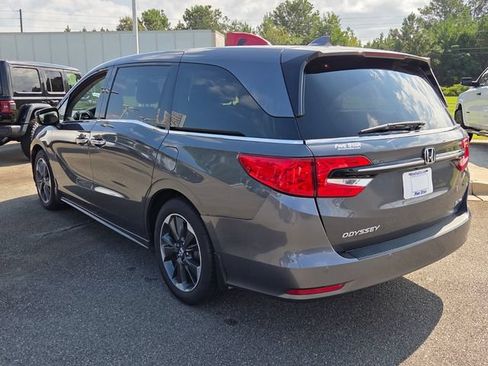 Used 2023 Honda Odyssey Elite image 10