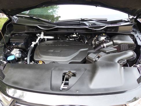 Used 2024 Honda Odyssey Elite image 17