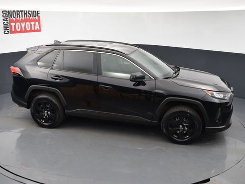 Used 2021 Toyota RAV4 LE image 20