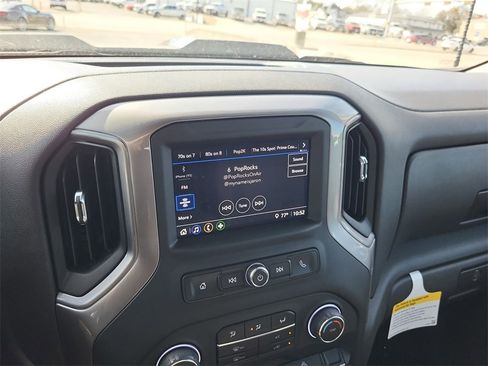 Used 2024 Chevrolet Silverado 1500 Custom Trail Boss image 12