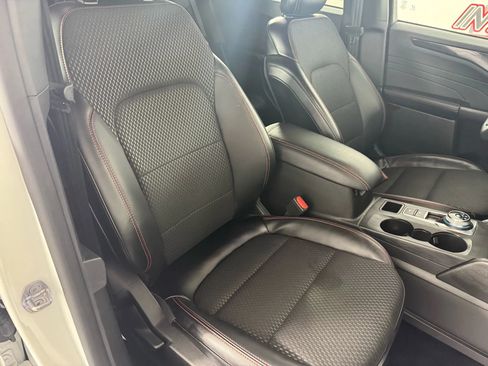 Used 2024 Ford Escape ST-Line w/ Tech Pack #1 image 35