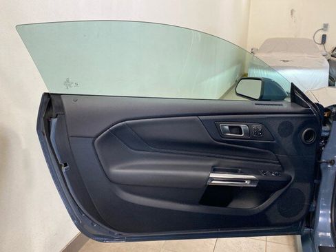 Used 2024 Ford Mustang GT Premium image 9