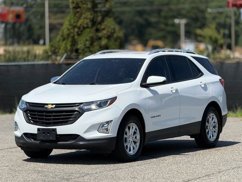 Used 2018 Chevrolet Equinox LT w/ Sun & Infotainment Package AWD/4WD image 6