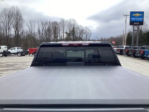 Used 2024 GMC Sierra 1500 AT4 w/ Technology Package image 13