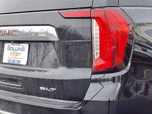 Used 2022 GMC Yukon SLT w/ SLT Premium Package image 28