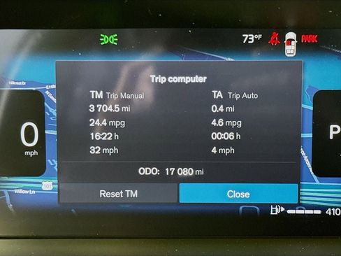 Certified 2025 Volvo XC90 B5 Plus image 12