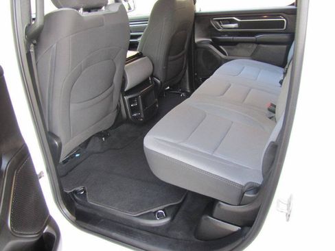 Used 2023 RAM 1500 Big Horn AWD/4WD image 16