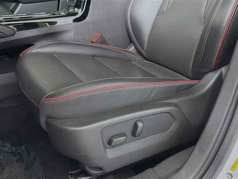 Used 2023 Buick Envision Essence w/ Sport Touring Package image 24