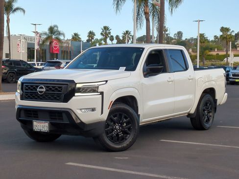 Used 2023 Nissan Frontier SV w/ Midnight Edition Package image 1