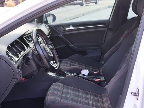 Used 2016 Volkswagen GTI S image 14