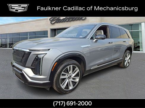 New 2026 Cadillac Vistiq Luxury AWD/4WD image 1