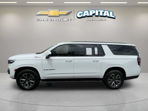 Used 2024 Chevrolet Suburban Z71 w/ Luxury Package AWD/4WD image 2