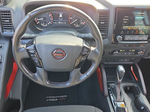 Used 2024 Nissan Frontier Pro-X RWD image 12