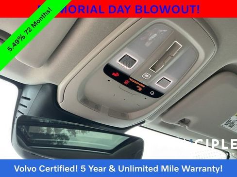 Certified 2025 Volvo XC60 B5 Core AWD/4WD image 23