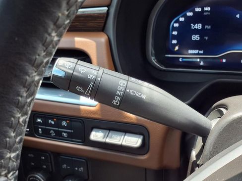 Used 2023 Chevrolet Tahoe High Country w/ LPO, Illumination Package AWD/4WD image 22