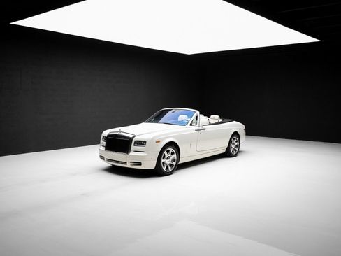 Used 2013 Rolls-Royce Phantom Drophead Coupe RWD image 80