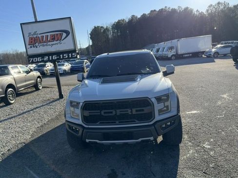 Used 2017 Ford F150 Raptor w/ Equipment Group 802A Luxury image 2