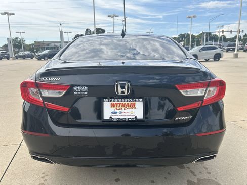 Used 2019 Honda Accord Sport image 5