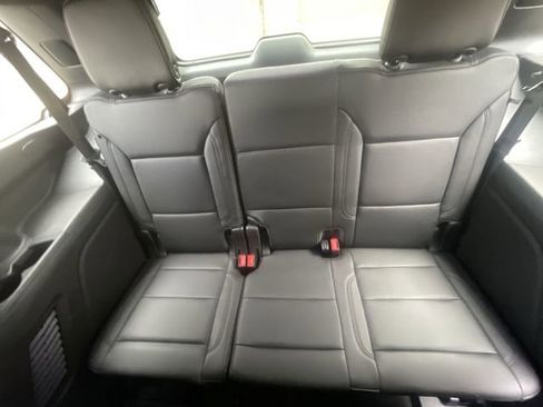 Used 2021 Chevrolet Tahoe LT image 33