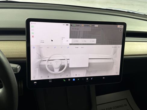 Used 2023 Tesla Model 3 Performance image 21