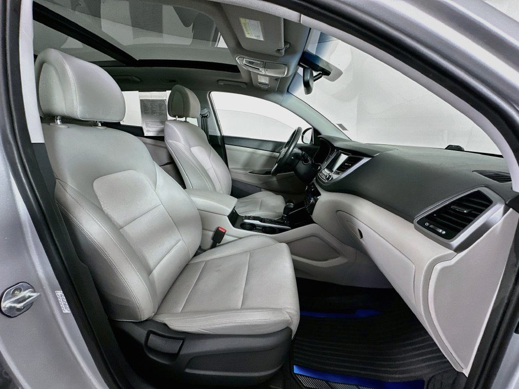 Used 2018 Hyundai Tucson Value FWD image 29