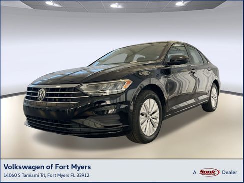 Used 2020 Volkswagen Jetta S w/ Driver Assistance Package image 1