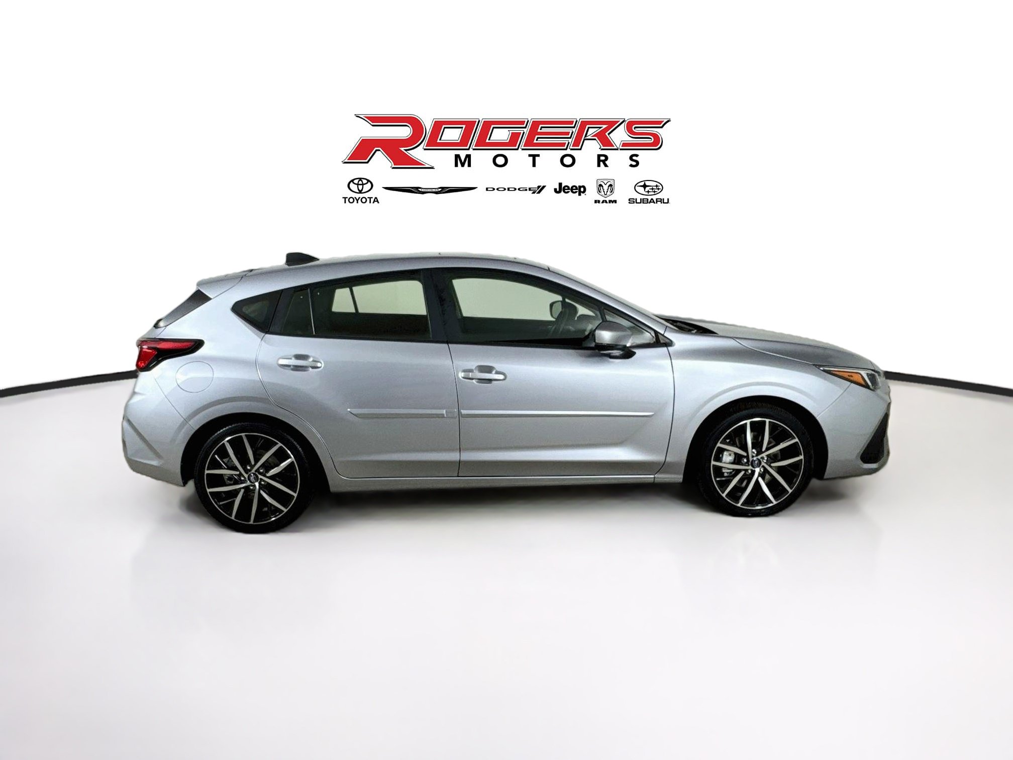 Used 2025 Subaru Impreza 2.0i Sport AWD/4WD image 9