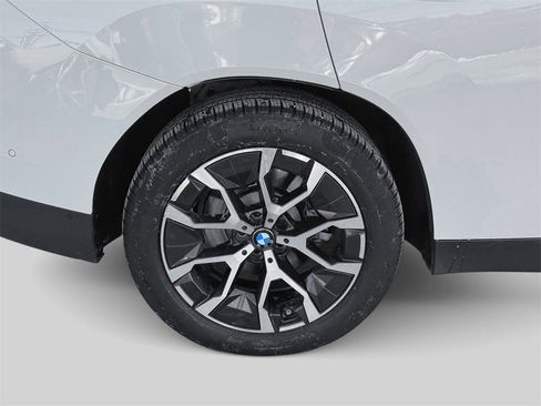 Certified 2025 BMW X3 xDrive30i w/ Premium Package image 7