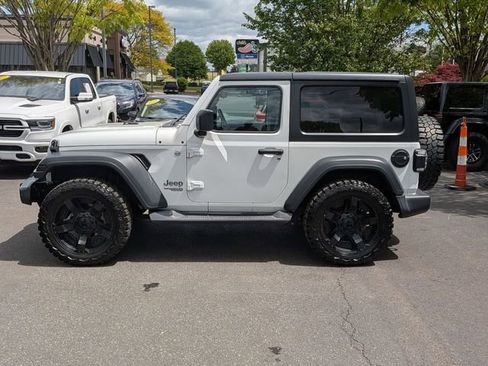 Certified 2018 Jeep Wrangler Sport AWD/4WD image 6