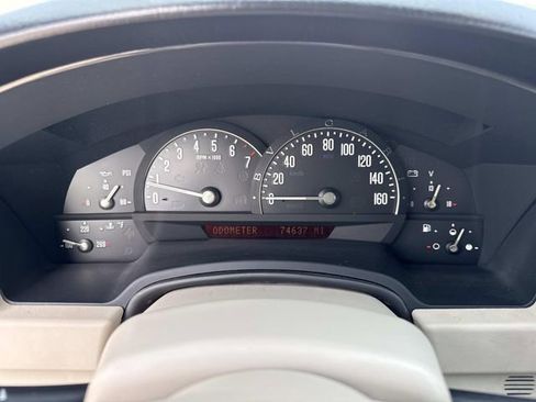 Used 2006 Cadillac XLR image 22