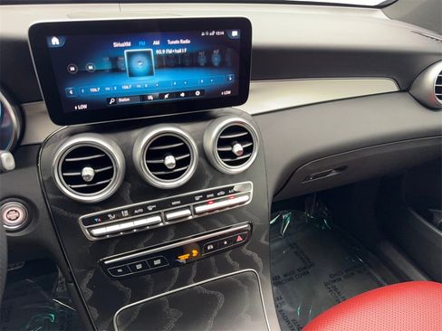 Used 2022 Mercedes-Benz GLC 300 w/ AMG Line image 57