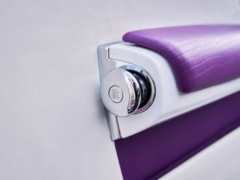 Used 2008 Rolls-Royce Phantom Drophead Coupe image 44