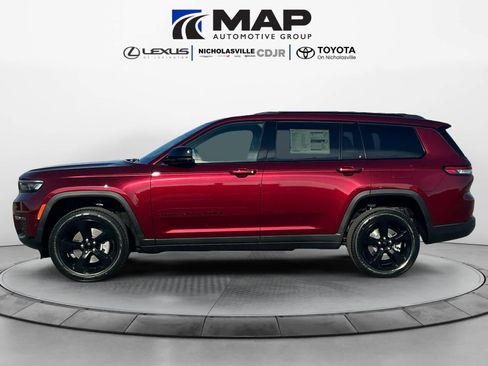 New 2025 Jeep Grand Cherokee L Limited image 3