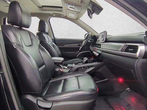Used 2020 Kia Telluride S FWD image 25