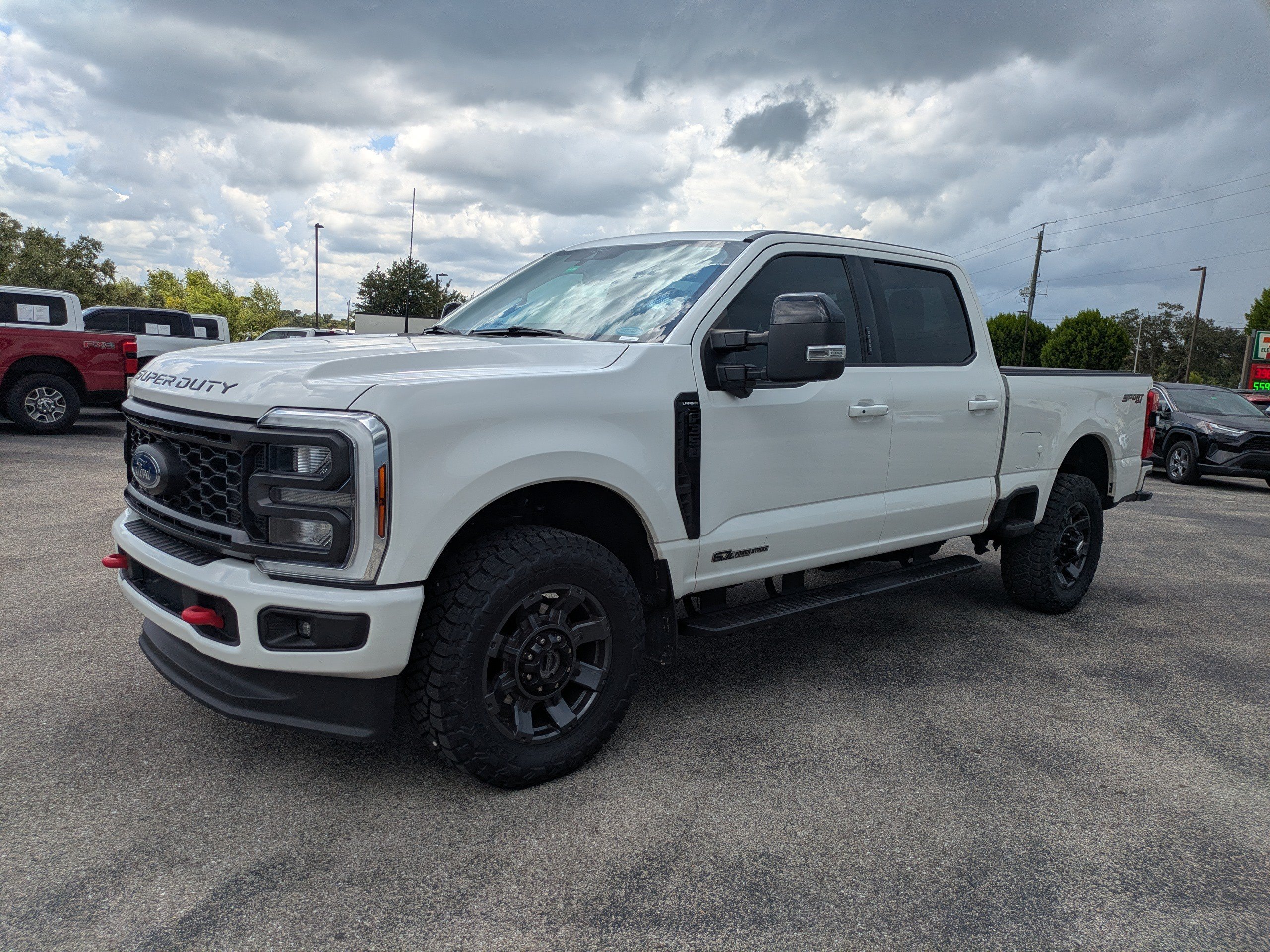 Used 2024 Ford F350 Lariat w/ Sport Appearance Package AWD/4WD image 8