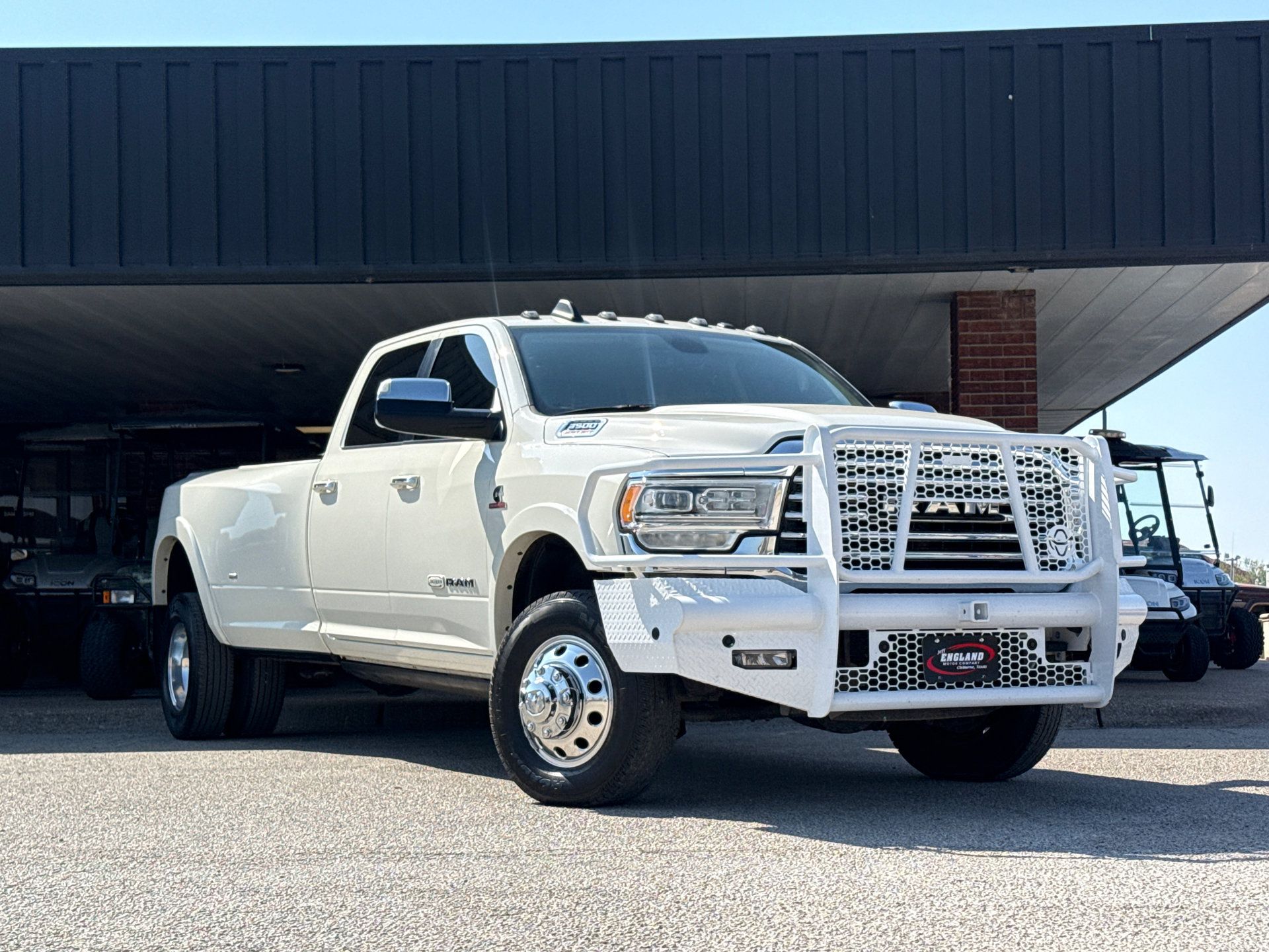 Used 2022 RAM 3500 Limited AWD/4WD image 1