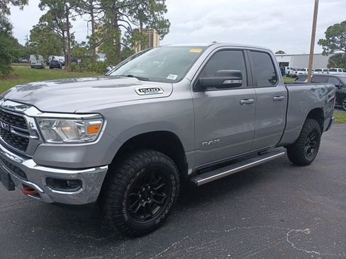 Used 2022 RAM 1500 Big Horn AWD/4WD image 2
