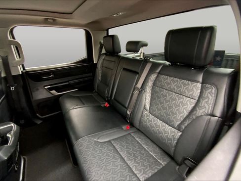 Used 2024 Toyota Tundra Limited AWD/4WD image 20