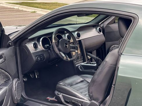 Used 2008 Ford Mustang GT RWD image 20