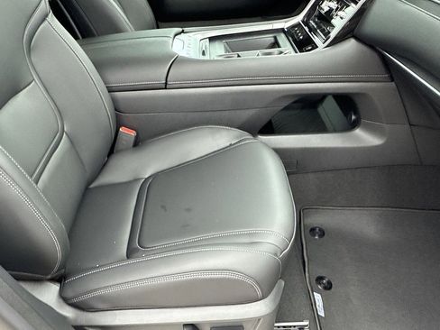 New 2026 Nissan Armada SV image 11