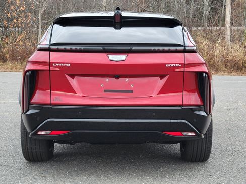 New 2026 Cadillac Lyriq Sport image 6
